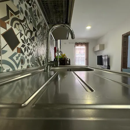 Διαμέρισμα Claremont 1bedroom *