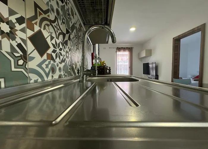 Apartment Claremont 1bedroom *